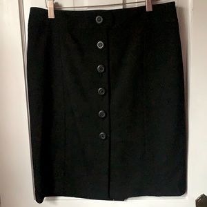 NEW! LOFT Black Button-front Pencil Skirt SZ 10